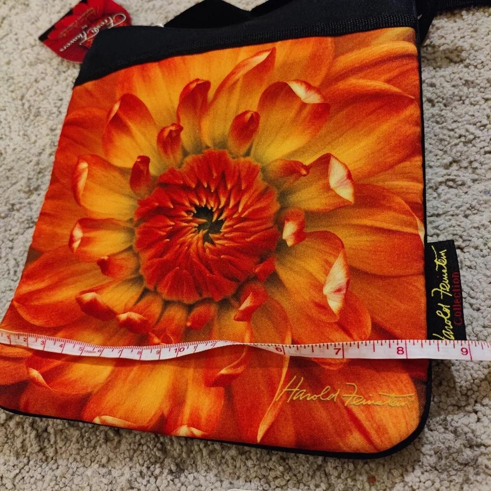 Nwt Harold Feinstein floral crossbody bag - Picture 5 of 8